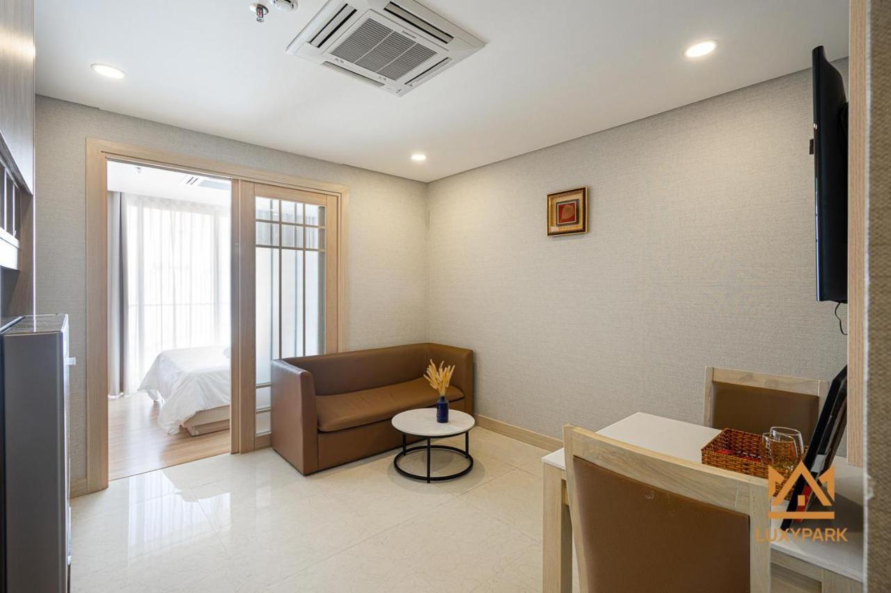 Khách Sạn&Căn Hộ Luxy Park-Trung Tâm Thành Phố TP. Hồ Chí Minh Ngoại thất bức ảnh